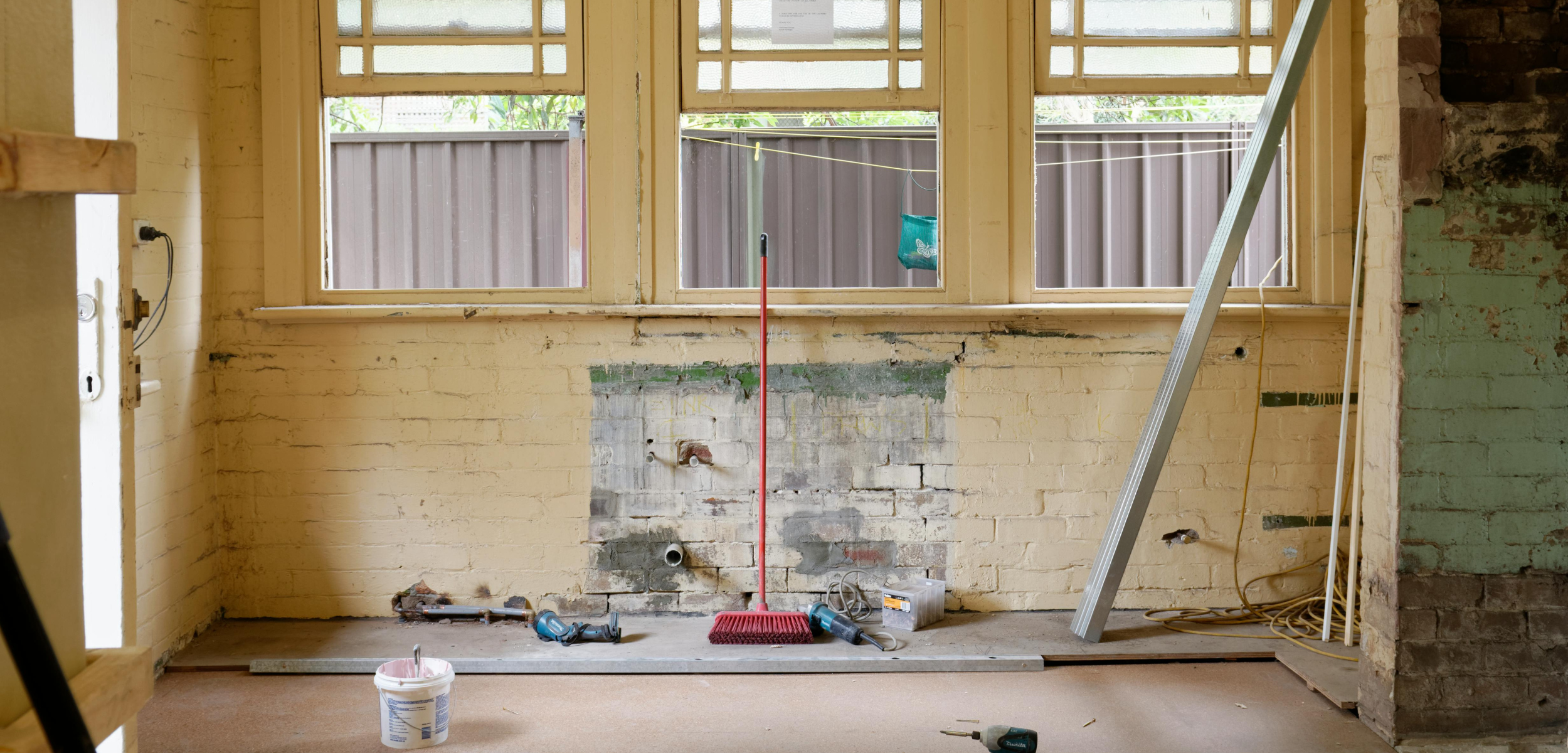 Zo sluit je een Hypotheek af voor een Klushuis Zo sluit je een Hypotheek af voor een Klushuis